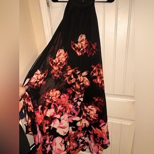 Stunning floral sleeveless Charlotte Russe maxi dress sz large